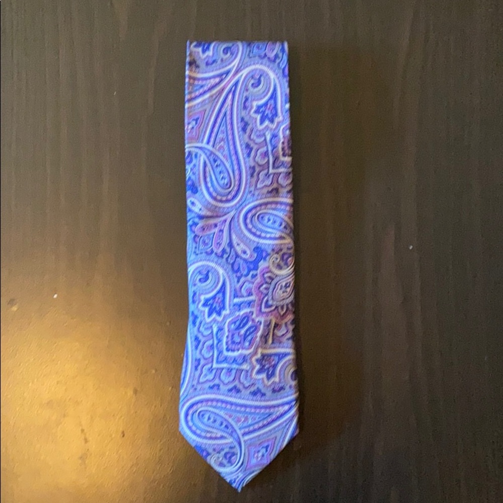 $10 Ties: Chaps Paisley Tie